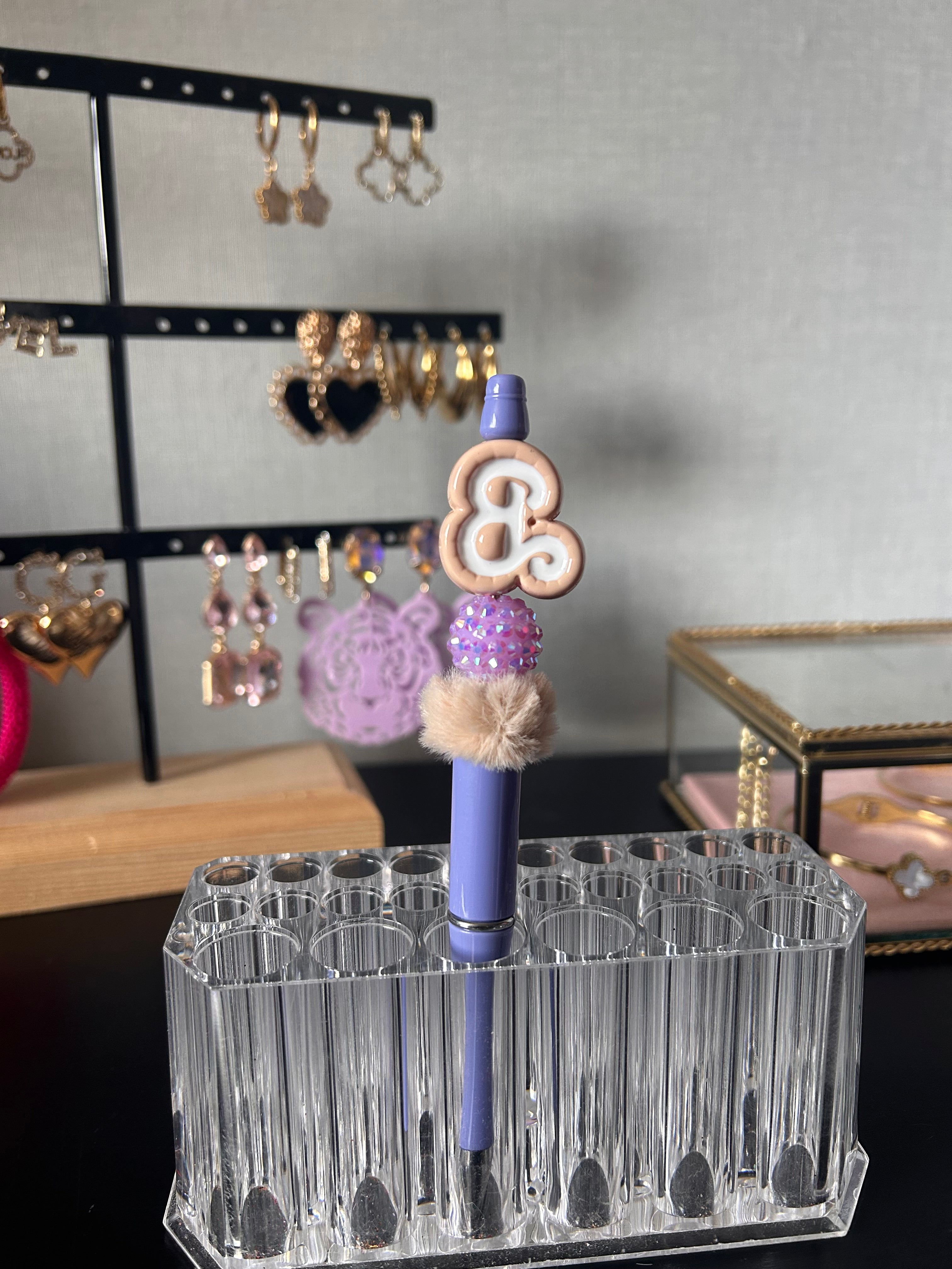 Diy: pen Barbie