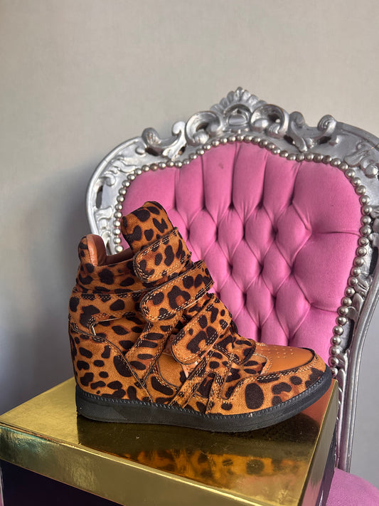 Wild Spirit Wedge Sneaker – Leopard Print
