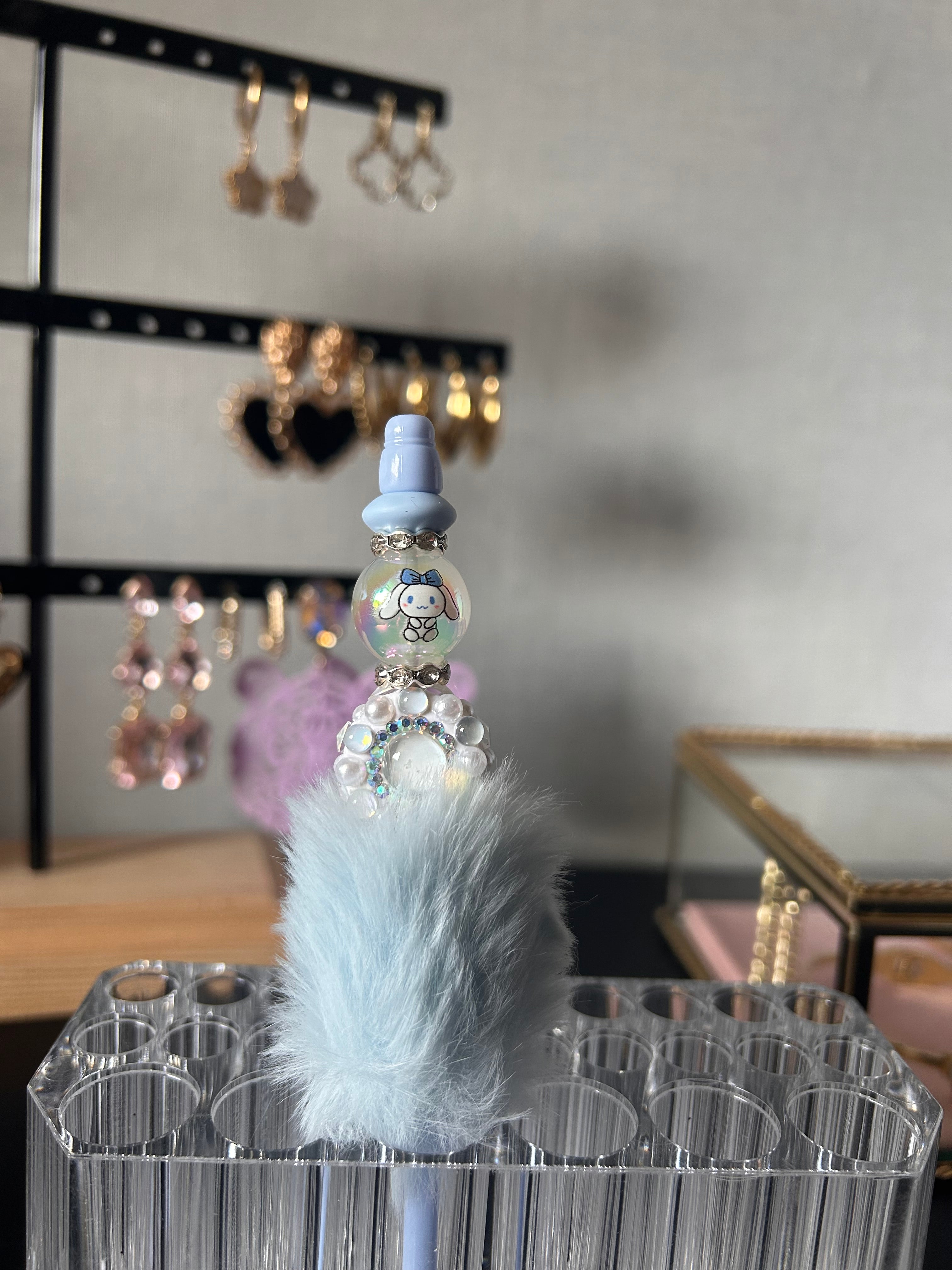 Diy: pen fluffy blue