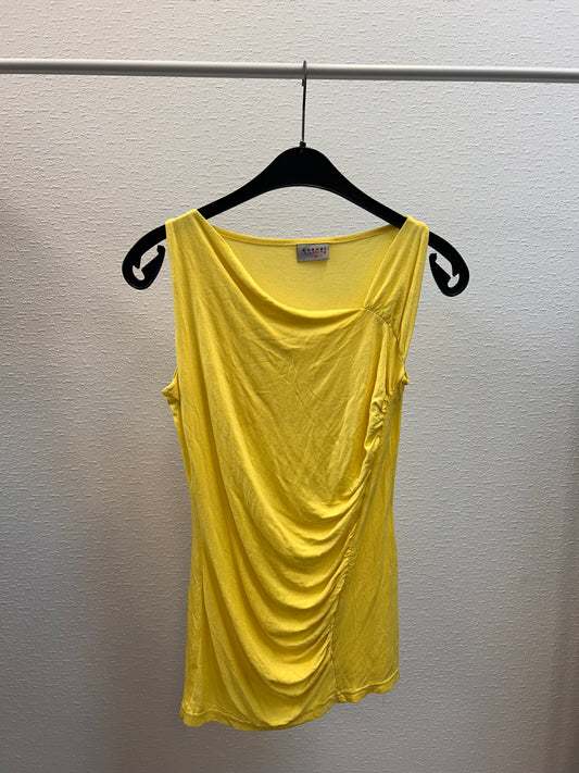 01-18 gele zomer top maat s